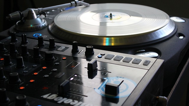 Turntable Dj Mix Equipment Mixing Vinyl Mixer